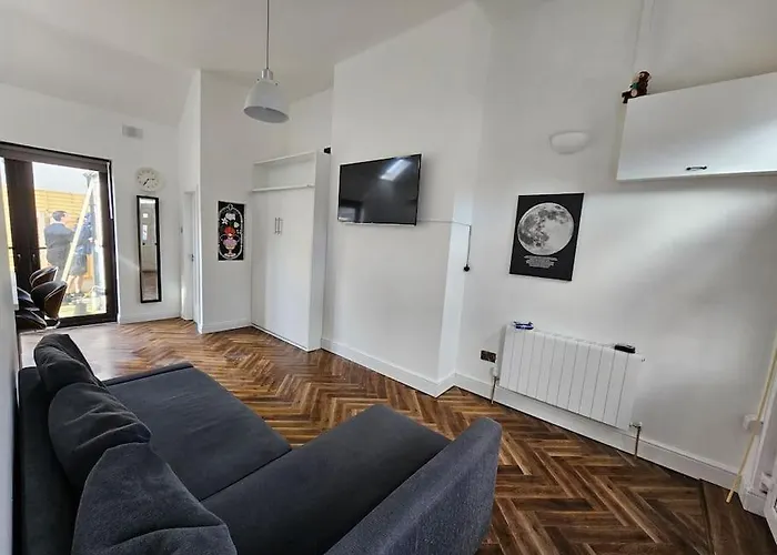 Charming House In City Centre